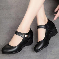 👡【35-41】Miękkie skórzane buty na obcasie z miękką podeszwą, antypoślizgowe skórzane buty dla mamy